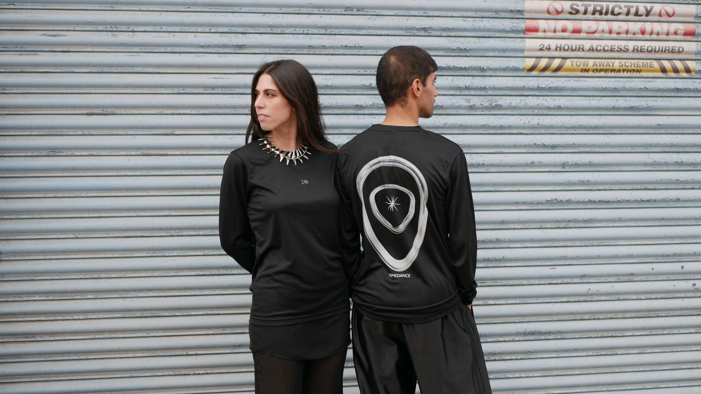 TD10 - Longsleeve Tee